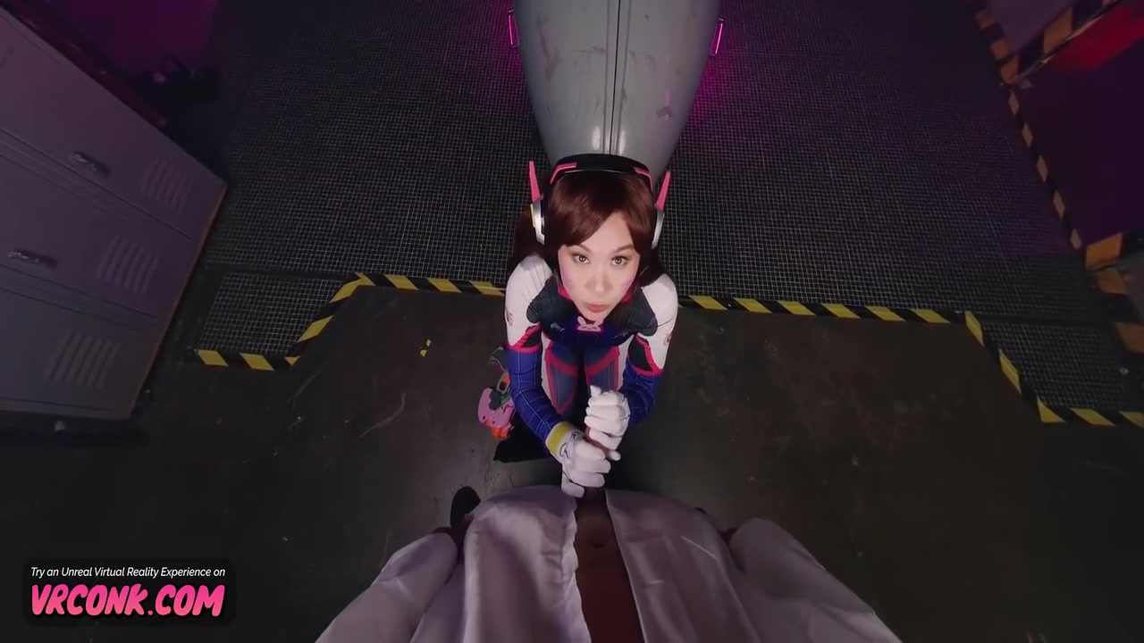 Kimmy Kimm, Vr Conk And D Va - Sucking Cock For Big Buff Overwatch Cosplay Vr Porn 6 Min
