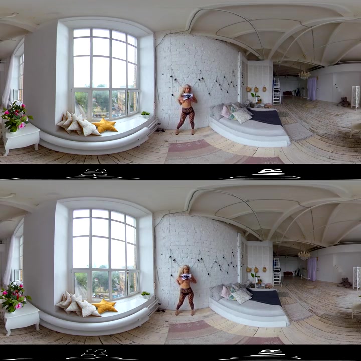 VR porn - Fishnet Goddess - StasyQVR