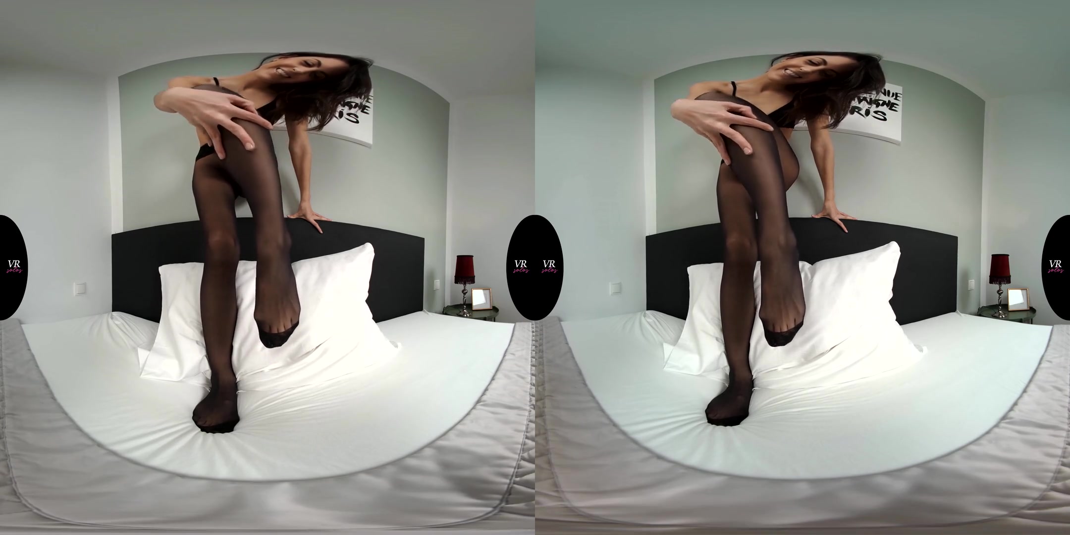 Gigantic Glass Dildo Fucking; Solo Babe Masturbation 3D Porn