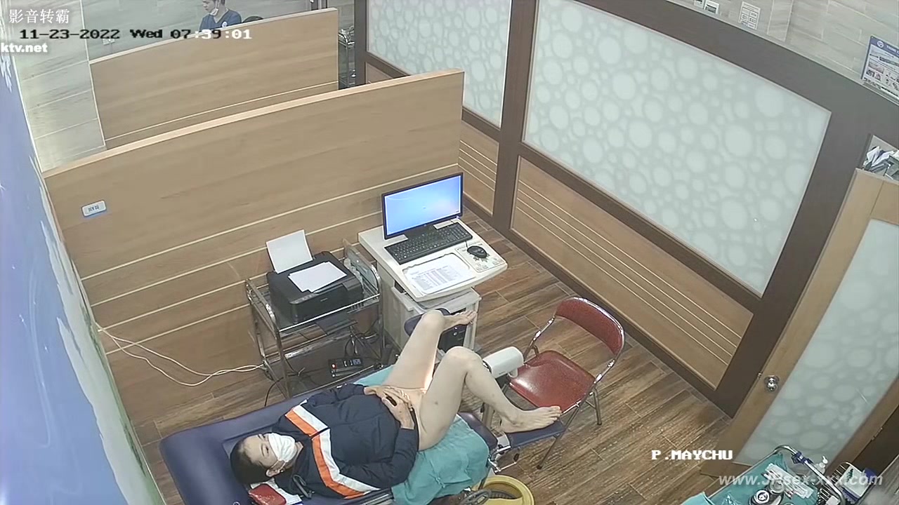 Peeping Hospital patient.22