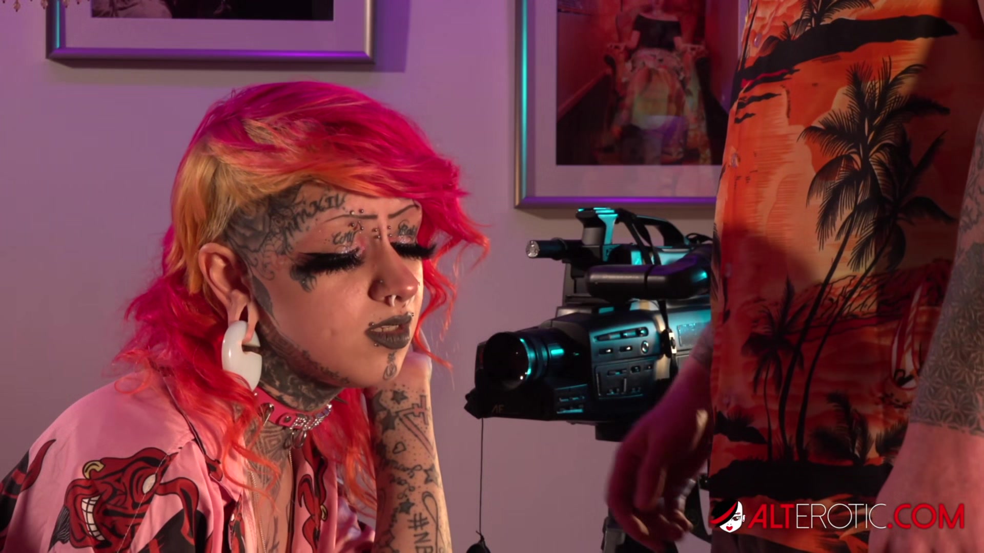 Part 9 - Many Faces Of Mami - Actingout Extras - AltErotic