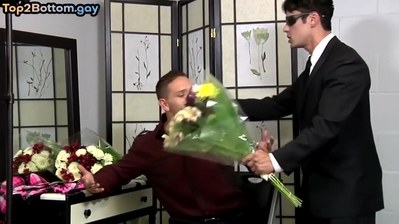Arrogant Jock Fucks Studs Asshole In The Backstage Till