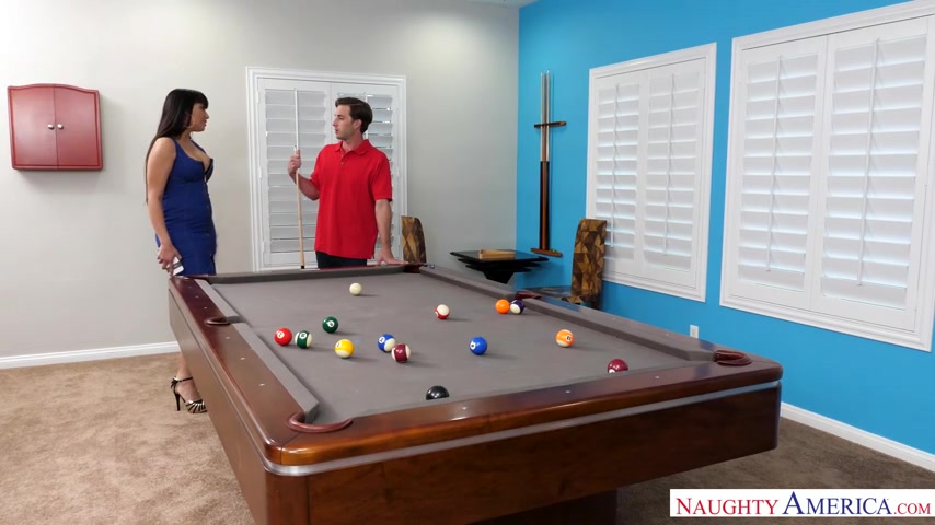 Mercedes Carrera - myfriendshotmom