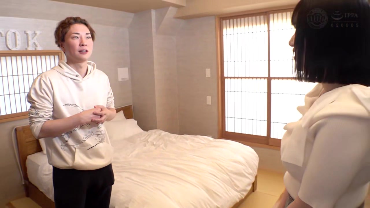0011953_お姉さん 美人 接吻などが含まれている