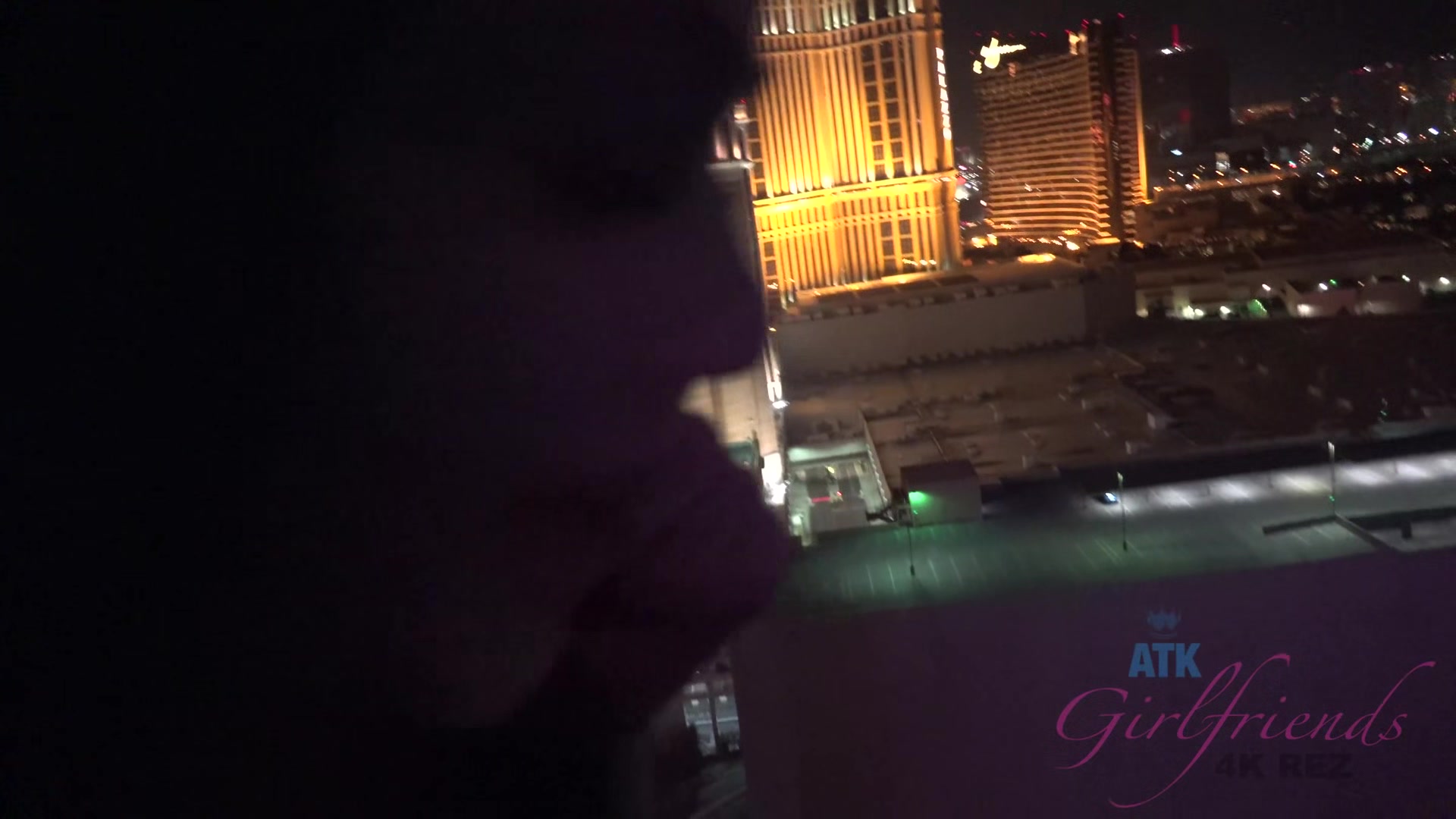 Virtual Vacation In Las Vegas With Sweet Chick Marina Woods 1/3