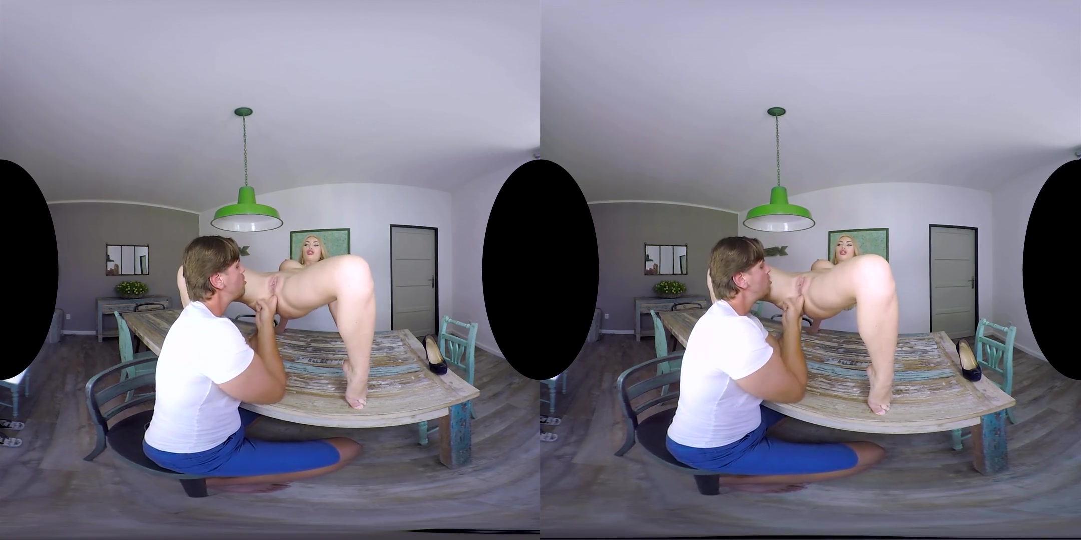 Isabella Clark in Exhibitionist Girl - - RealityLovers