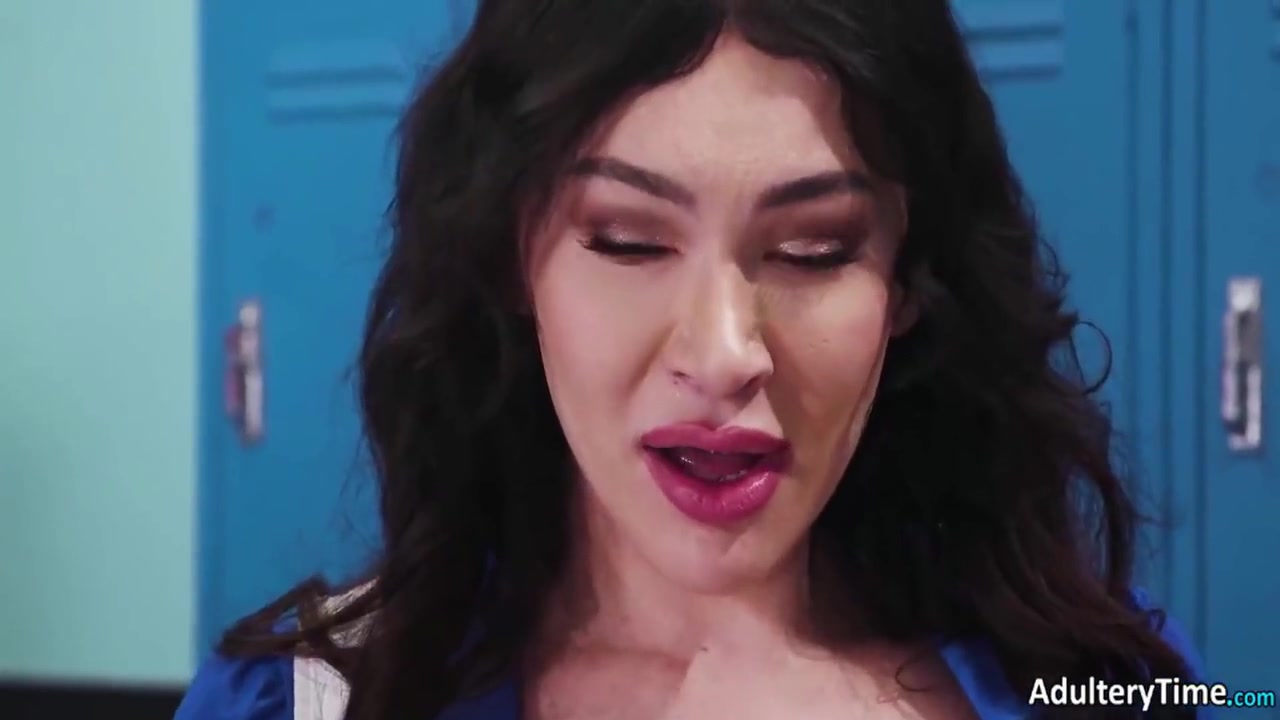 Gets Double Fucked By Tranny Cheerleaders - Andylynn Payne, Leah Hayes And Destiny Mira