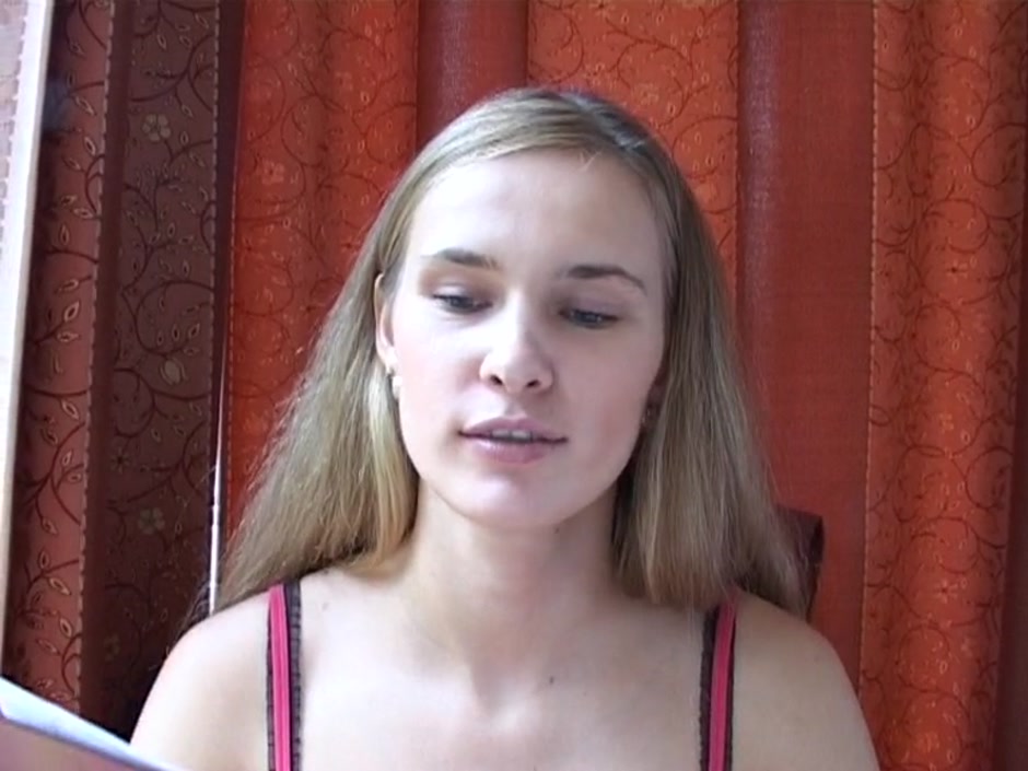 Ester in a pair of lovers shag in this sex tape video