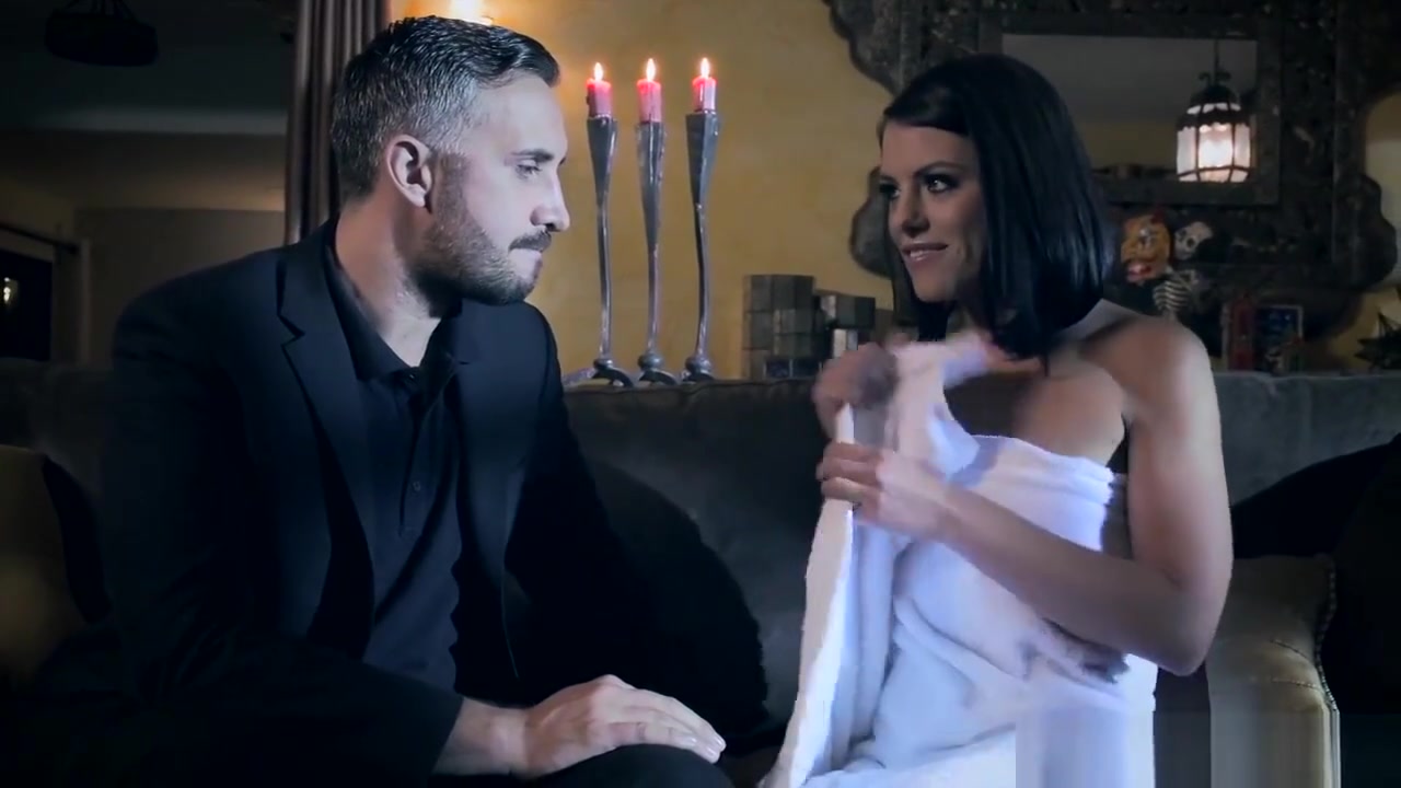 Fierce Babe Adriana Chechik Gets Her Anal Nailed Deep