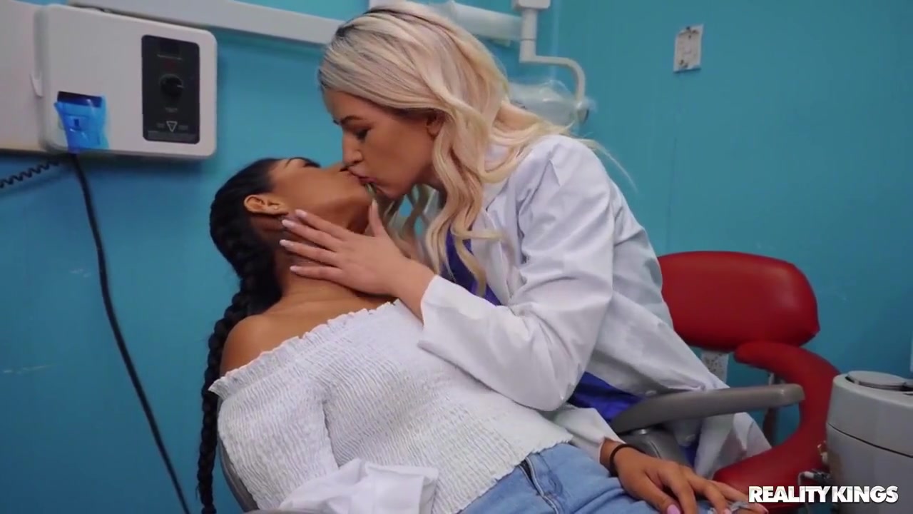 Gorgeous Lesbian Doctor Seduces And Fucks Young Indi - Binky Beaz And Kit Mercer