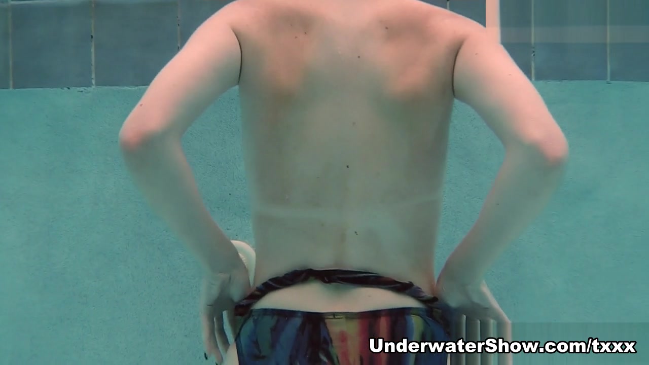 Amfibia Emie Video - UnderwaterShow