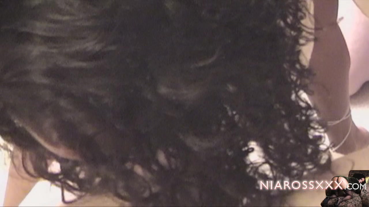 niarossxxx - The Swinger Diaries Nias Cl Gangbang