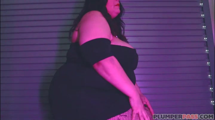 Big Booty Latina BBW Jazmin Torres is Spanked by BBC