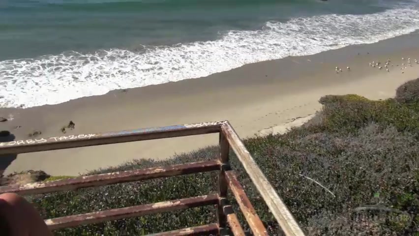 ATKGirlfriends video: Lara Brookes is off to the beach with you