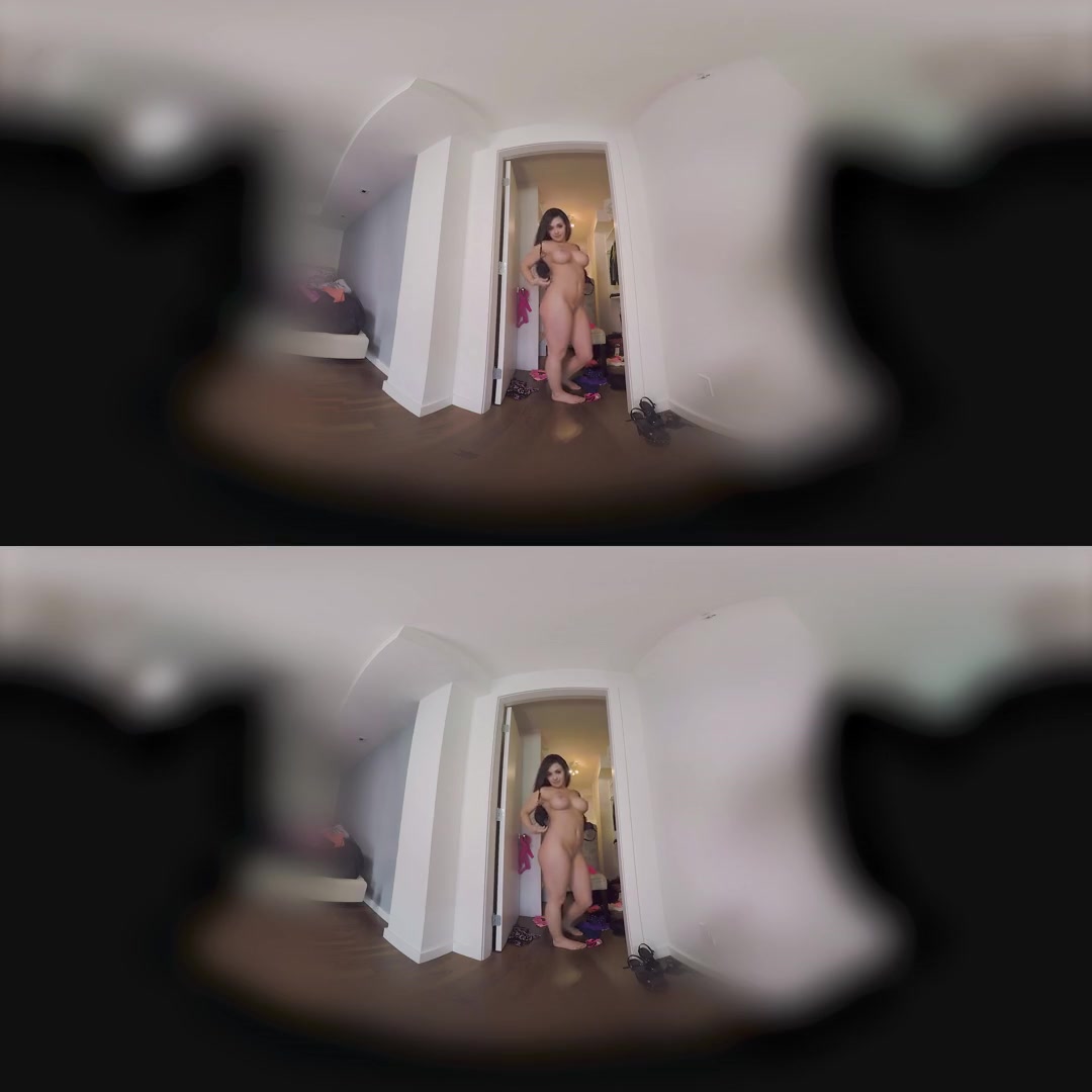 Mia Madison in The GFE Collection: Pre Party Warmup - HoloGirlsVR