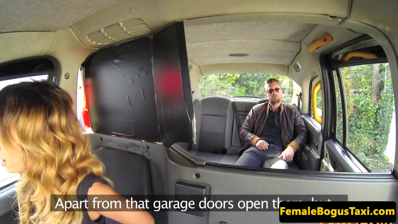 Bigtitted london cabbie cockriding her client