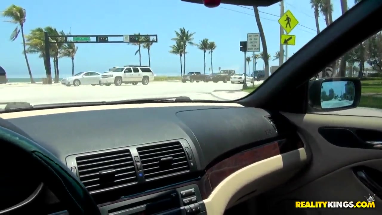 Redhead horny babe Ginger Maxx gets huge dick in her mouth in the car
