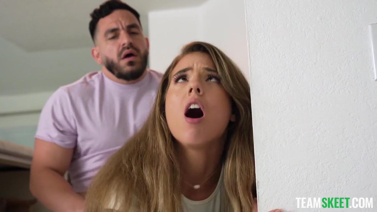 Miss Raquel & Lucky Anne & Peter Green & Ruben Blaze in Caught With Our Pants Down - BadMilfs