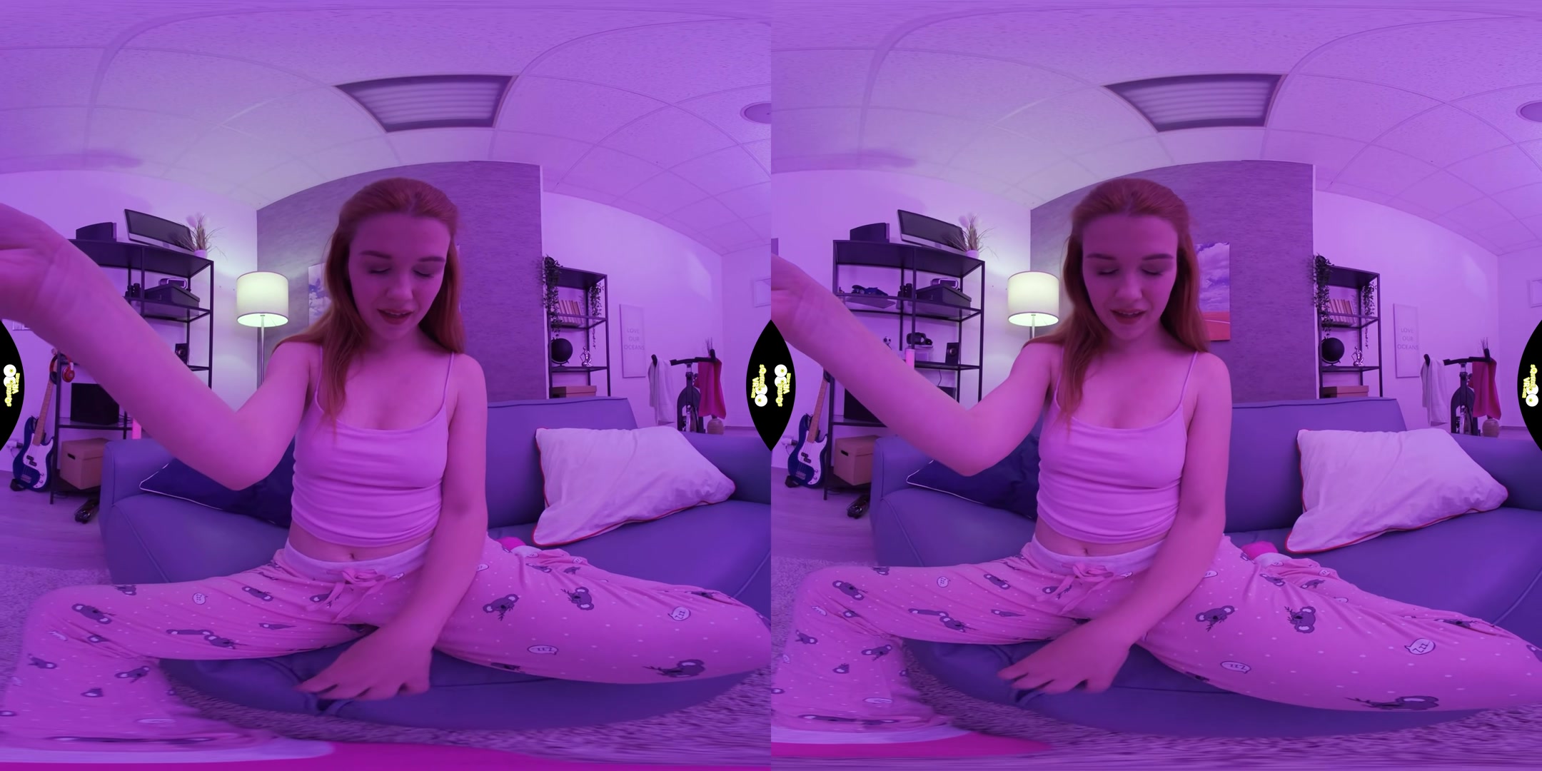 Horny Redhead - SqueezeVR