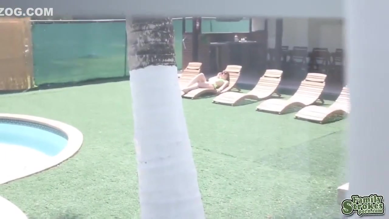 Brad Blows A Massive Load All Over Alexas Body
