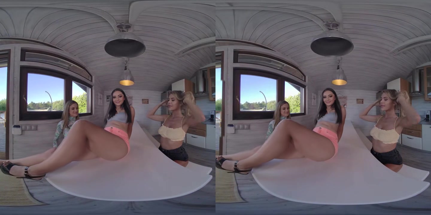 Compilation Hot Orgies - RealJamVR