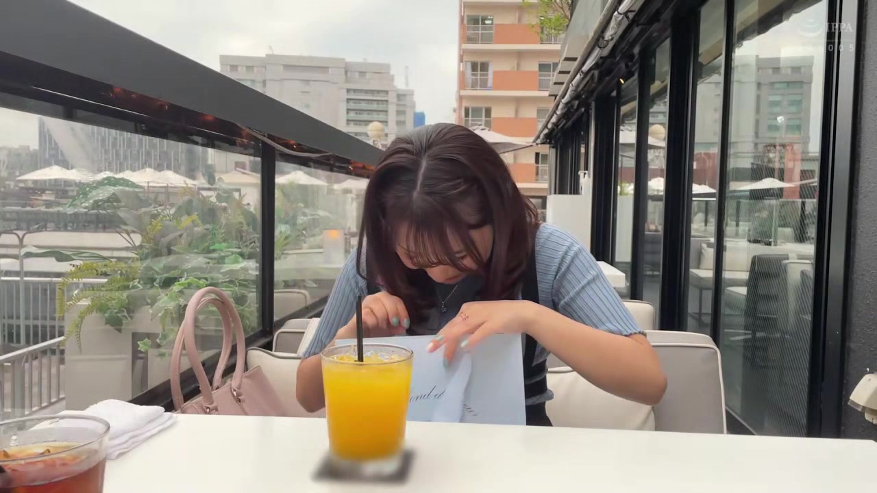 0002622_デカパイポッチャリのニホンの女性がエチ性交