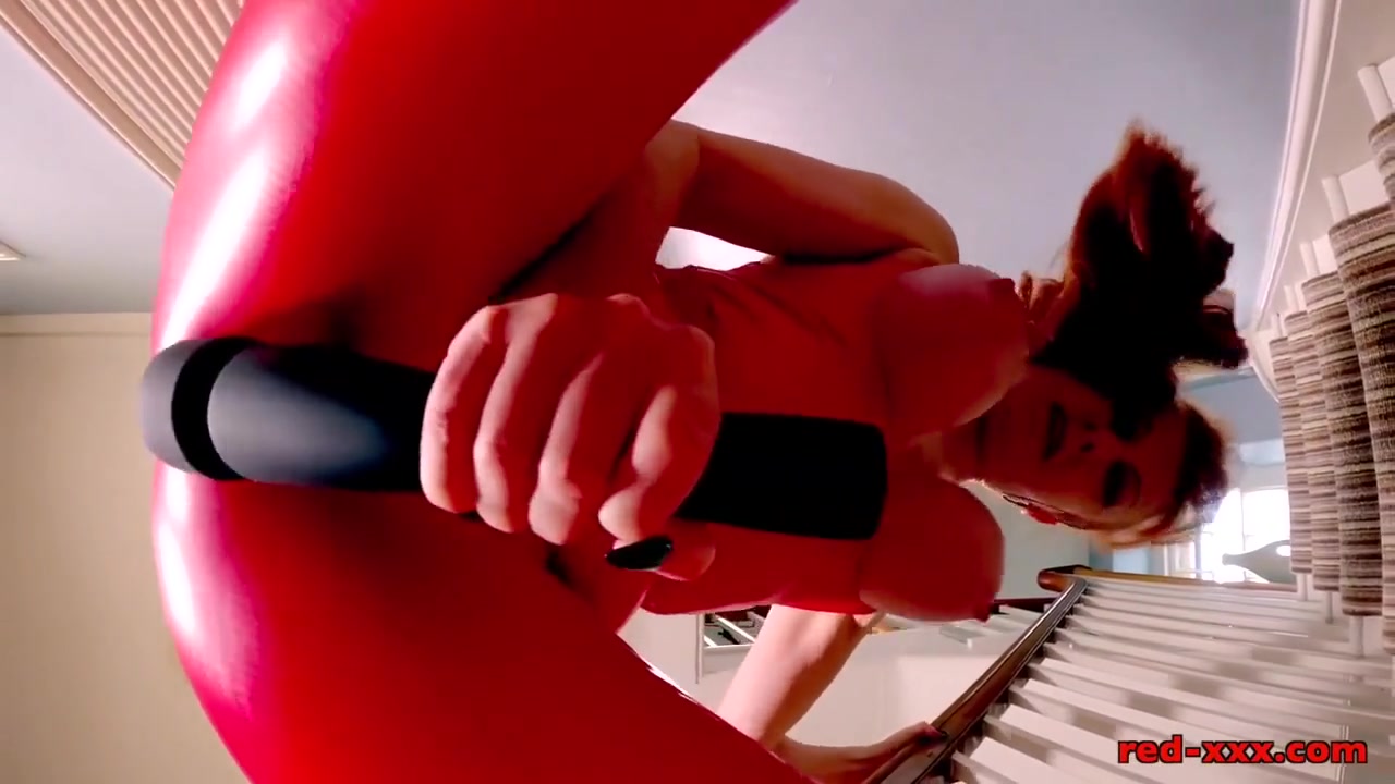 Red Xxx - Sucks Cock In A Red Latex Outfit