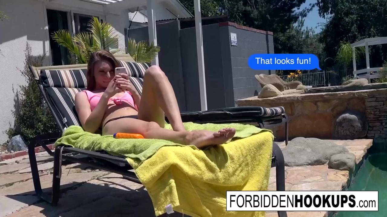 Delivery Driver Hooks Up With His Stepsister!