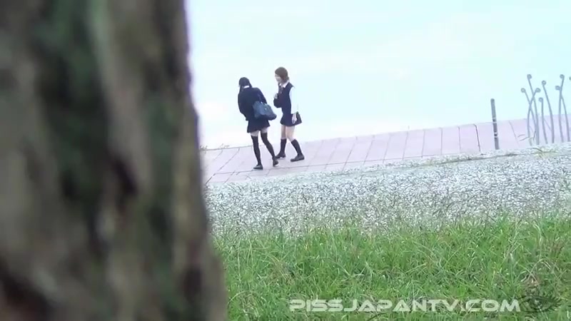 Splash And Dash - PissJapanTV