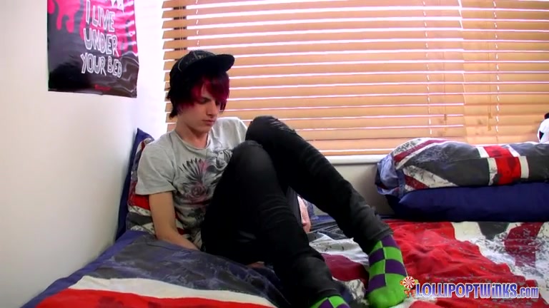 Emo Twink Damien Delivers A Load - Damien Winters