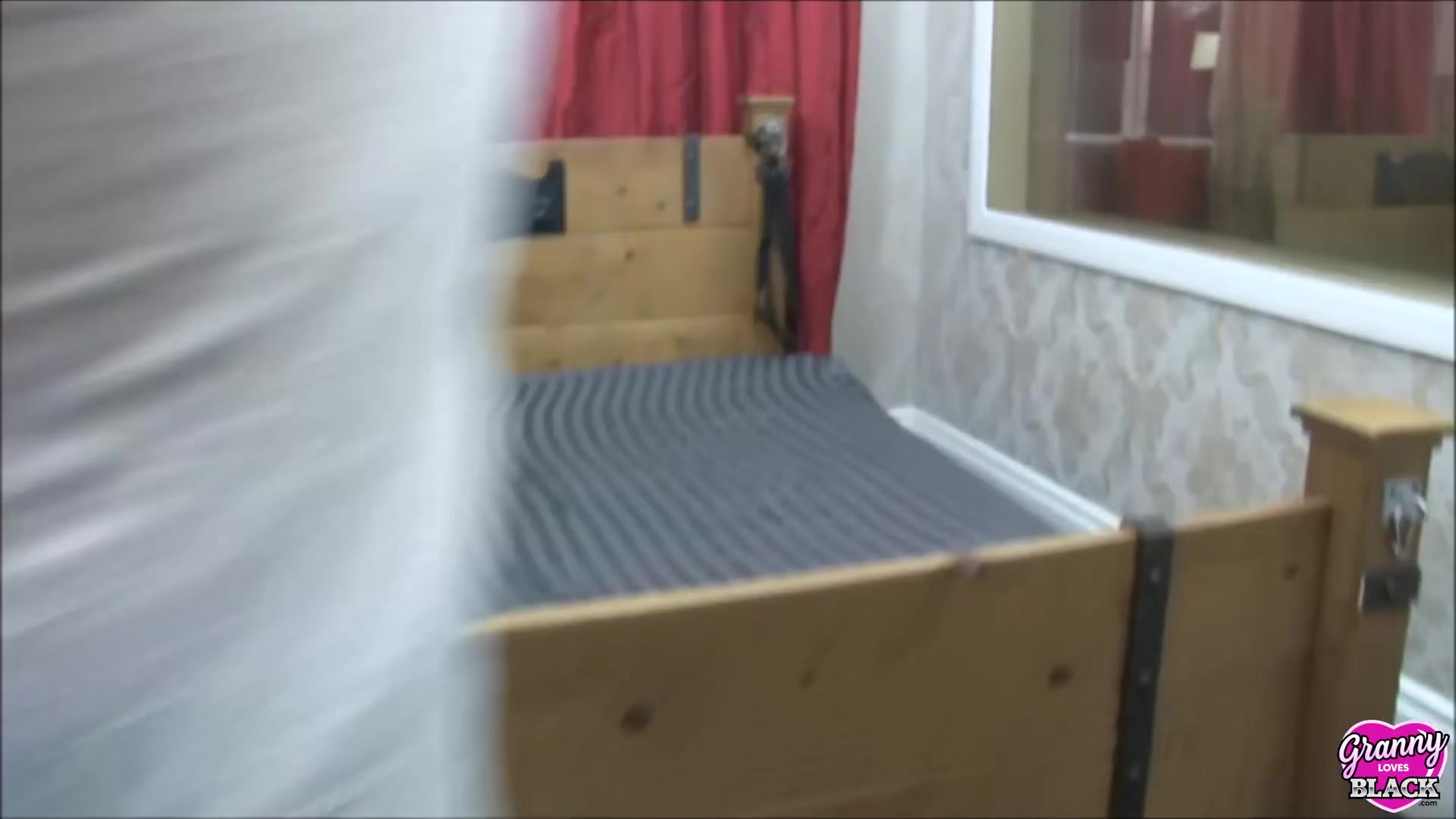 GRANNYLOVESBLACK - The Best Of Both Worlds