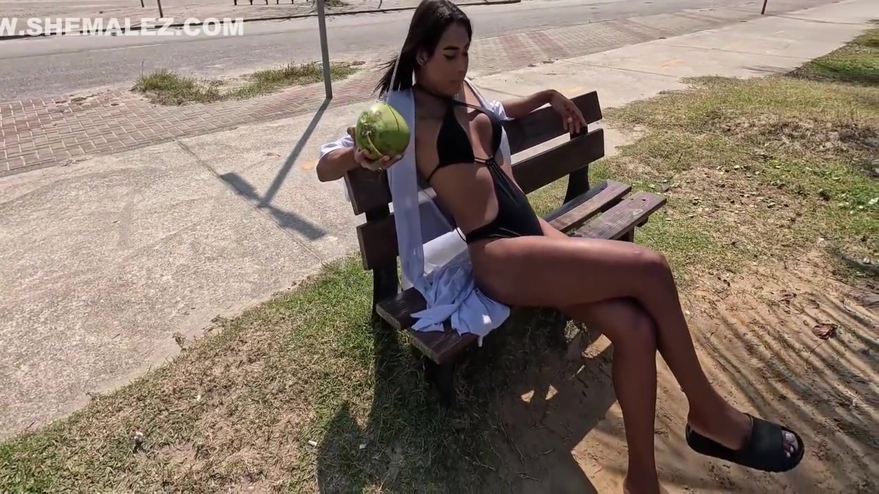 Lukas Zaad, Nicoly Mattos And Sofia Surfistinha - Baianinha Venho Na Praia Fazer Surubao Com Casal E Foder A Mulher Dele 12 Min
