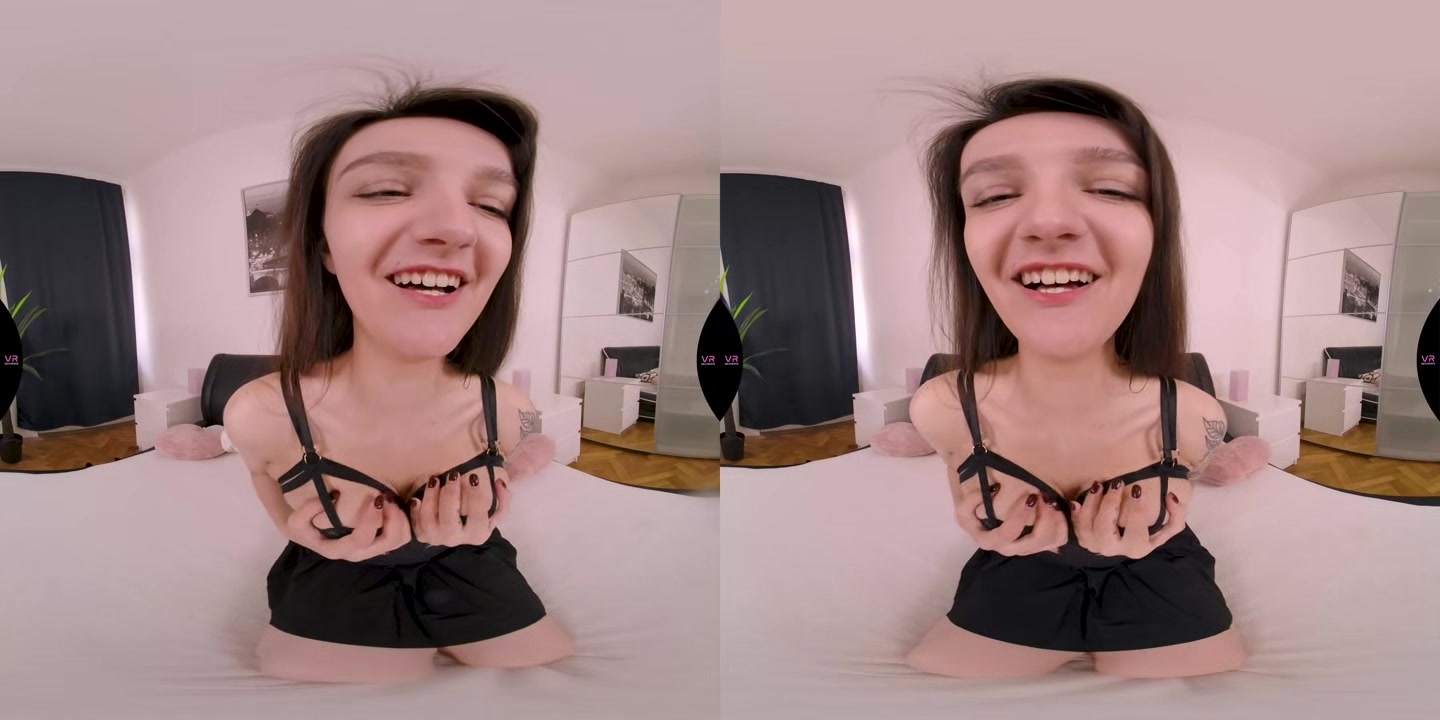 Fuck Me And Cum On My Pussy - VRSexperts