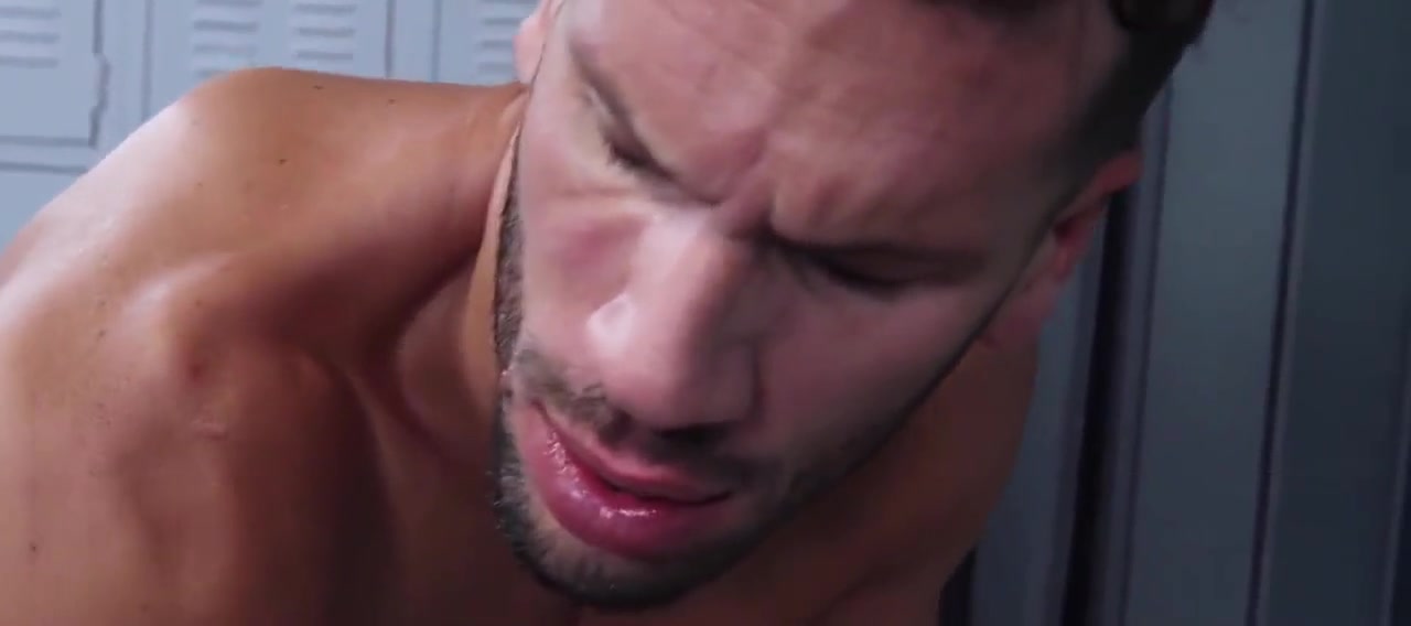 Marco Lorenzo And Kyle Hart - And Have Sex In The Locker Room. 7 Min