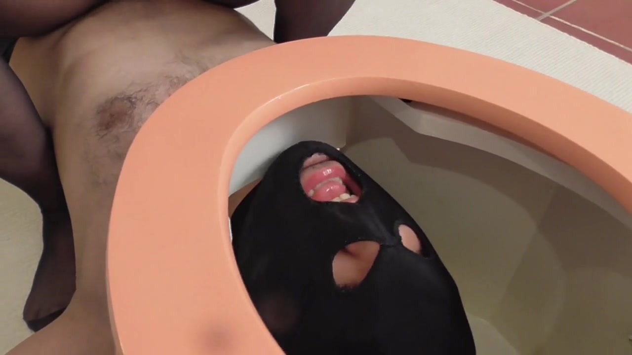 Spitting in pissing Box by Femdom Austria