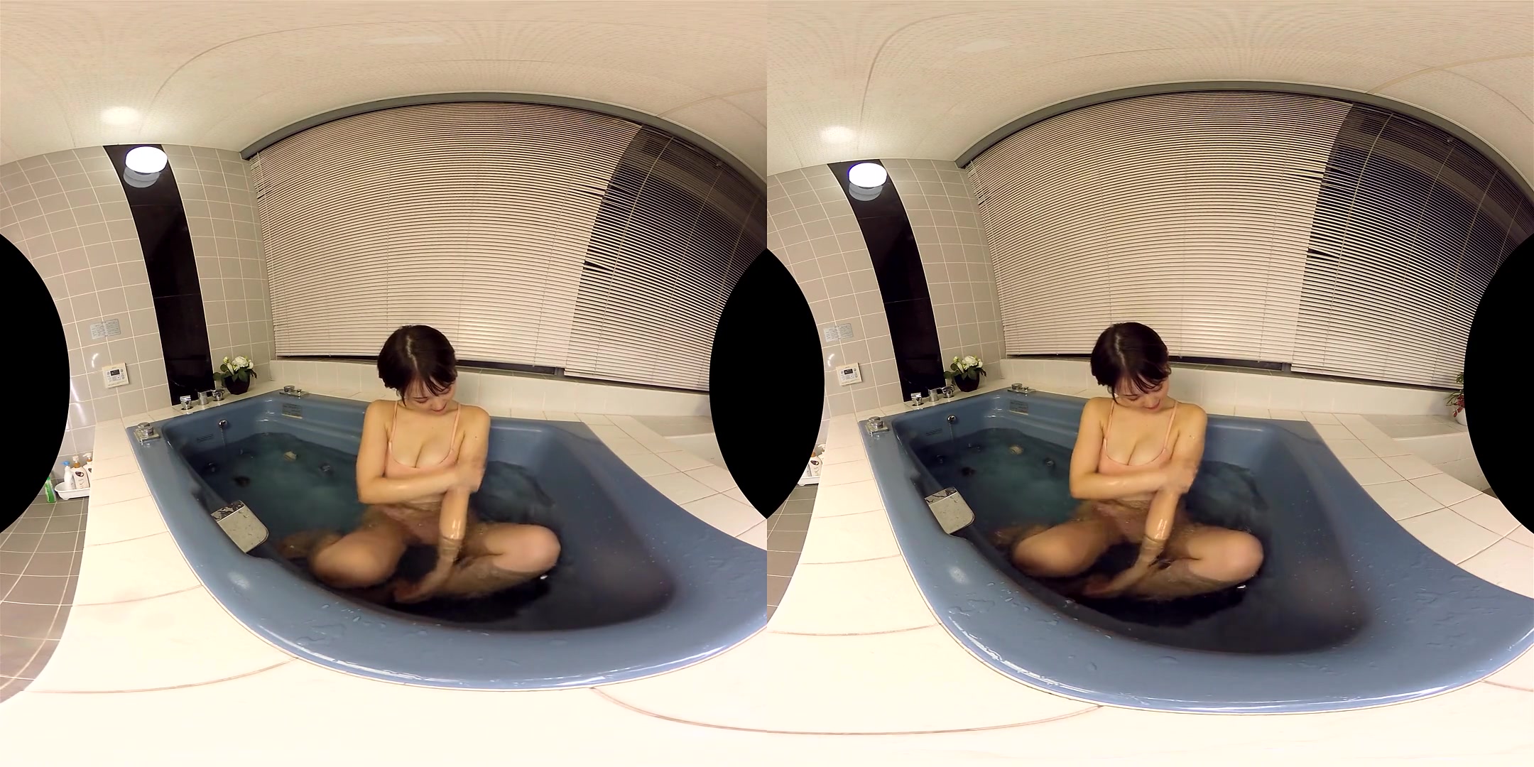 Sara Oshino Our First Vacation Together, Our First Bath Together - FANTASTICA