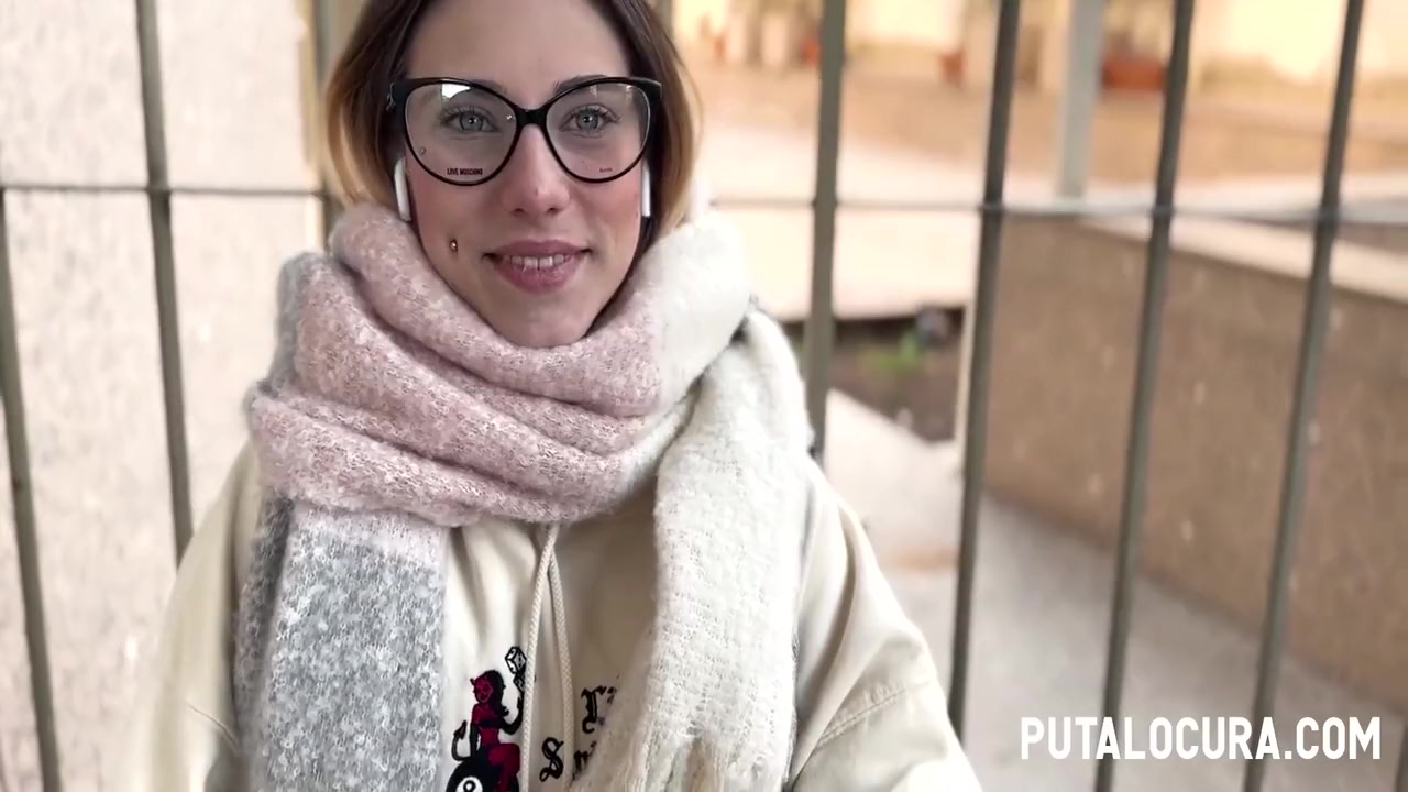 Bellisima Italiana Pil Da En La Calle 11 Min - Dalila Dark