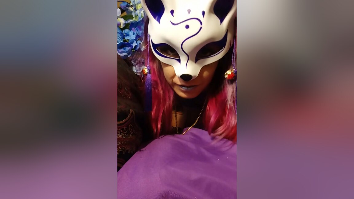 Masked Fishnet Bodysuit Fox Girl Vibes Her Clit And Cums Hard - Ladythetramp