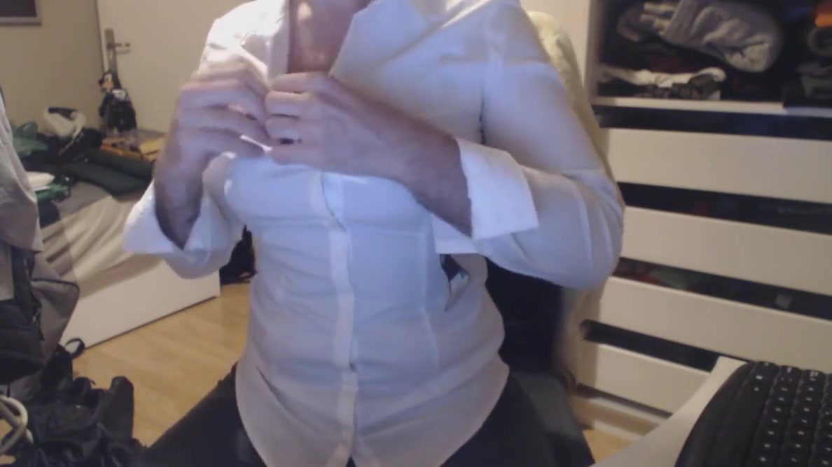 Crossdresser Masturbates