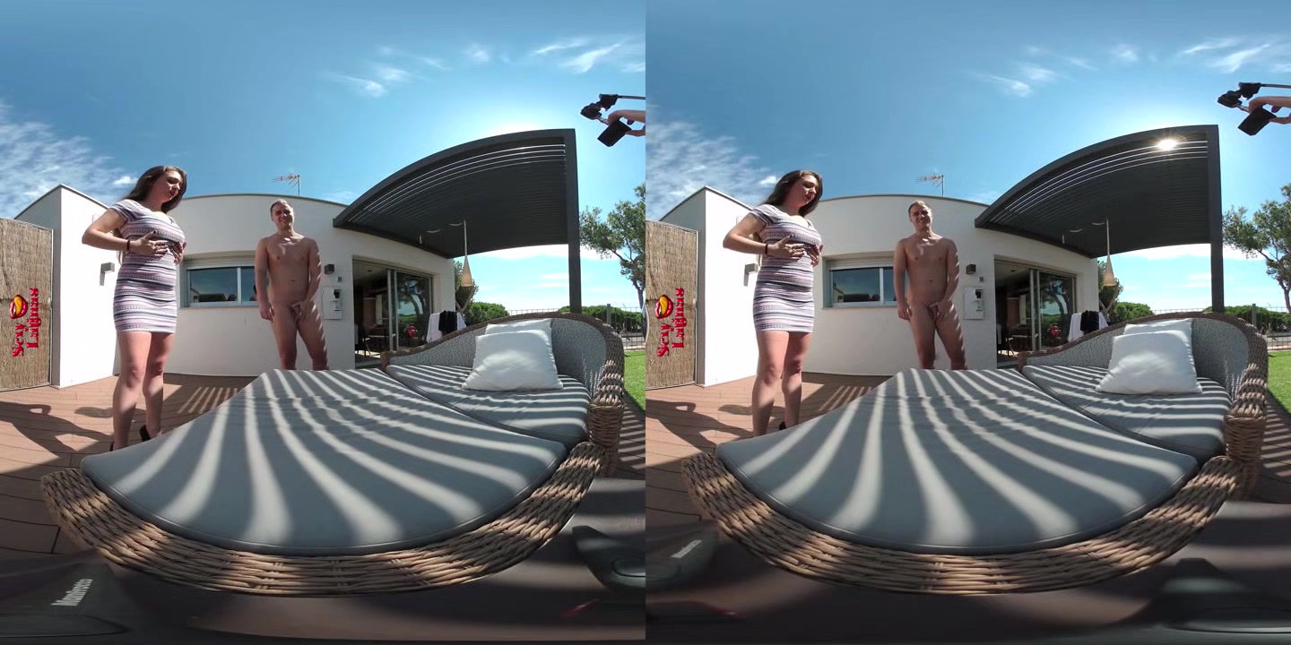 Busty Latina GF Railed On The The Terrace Photoshoot BTS - perVRt