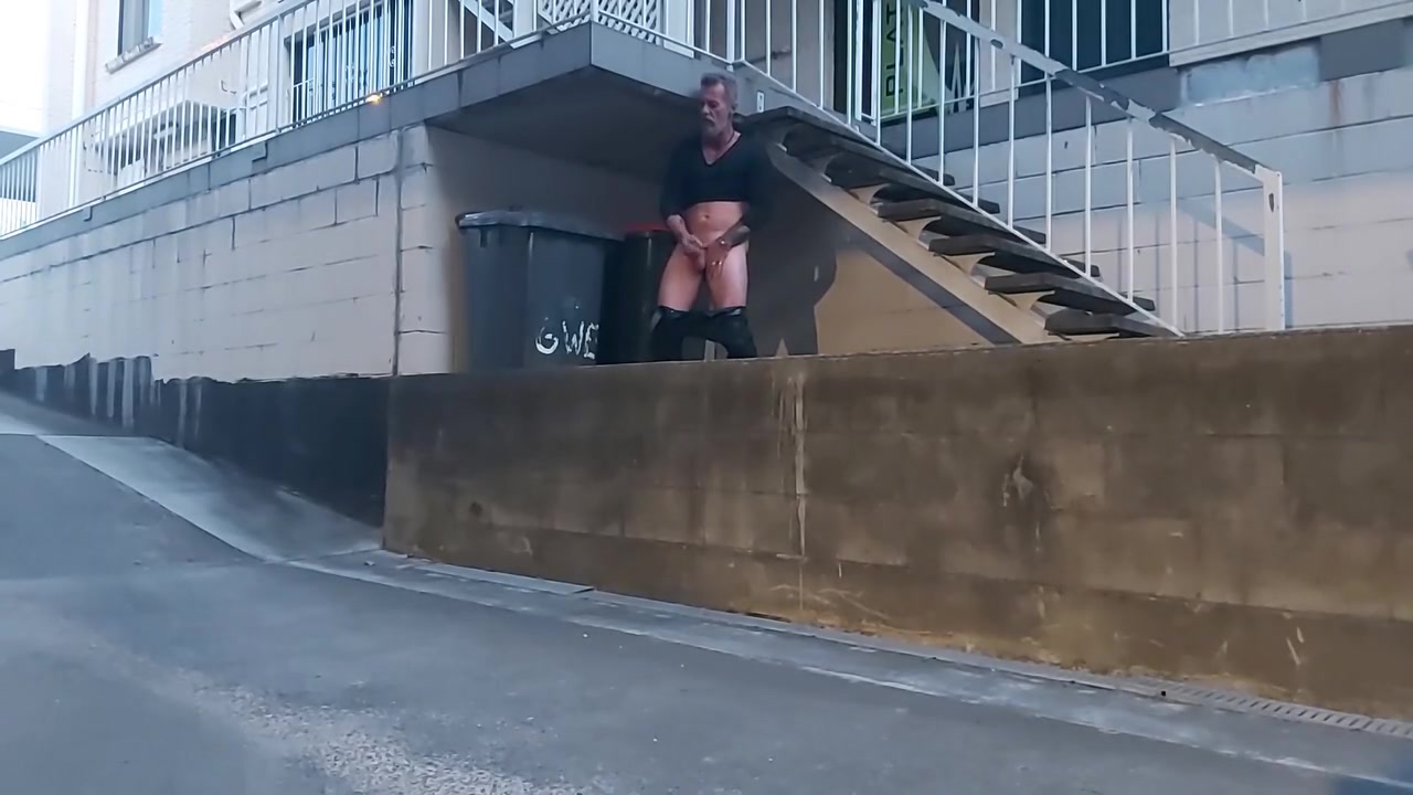 Busted - Guy Gets Caught Jerking Off In Public