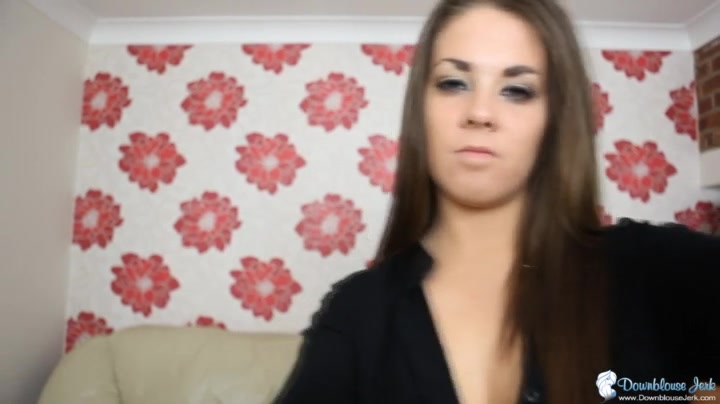 Isabella in Cut To The Cleavage - DownblouseJerk