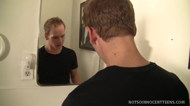 Home Alone? A Porn.com XXXmas Parody