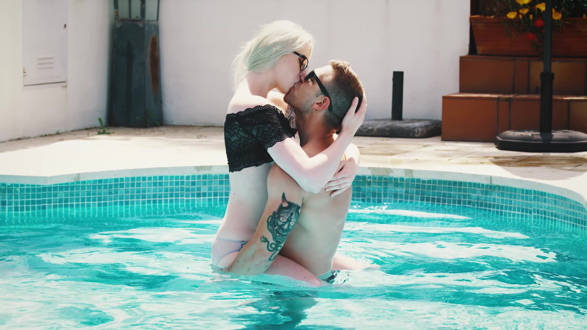 Summer Sex - Milena Devil & Juan Lucho - SexArt