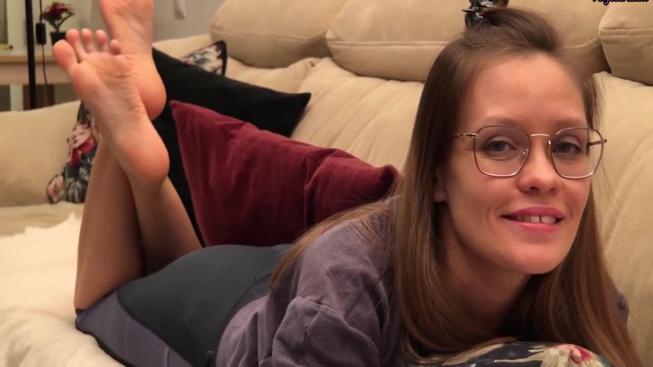 Classmate Gently Massages And Licks Pussy Sensually 5 Min