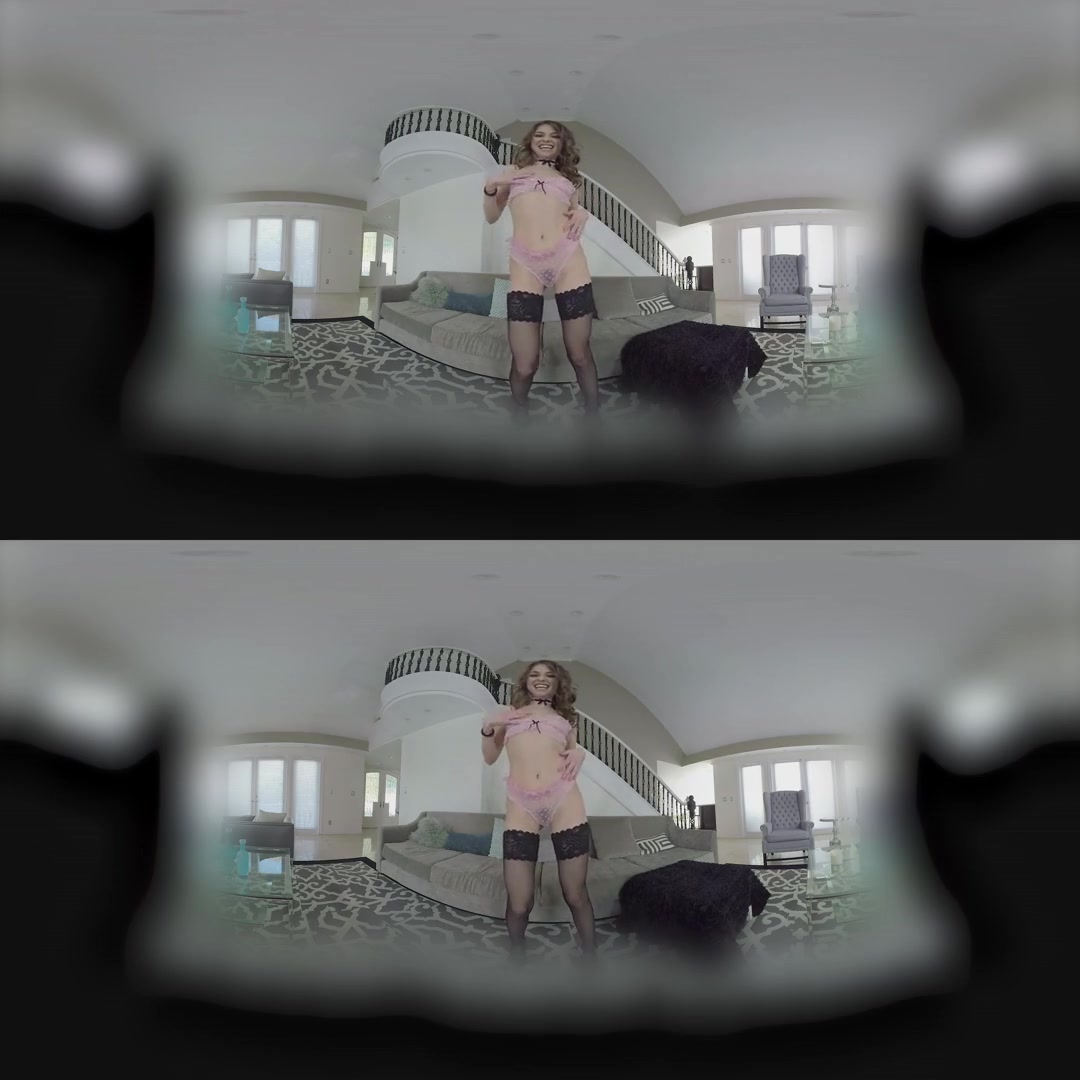 Riley Reid in The GFE Collection: Pink and Petite - HoloGirlsVR