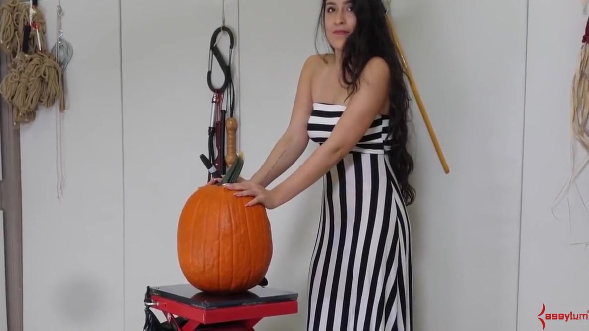 Xaya Lovelle In Flogged Then