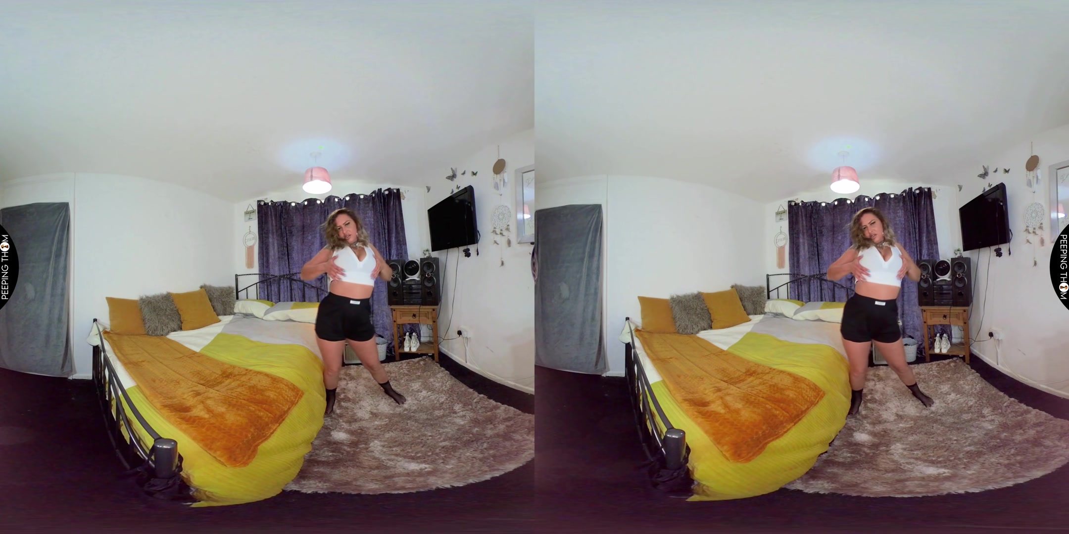 Ebony Louise - teen 18+ Squirter - PeepingThom