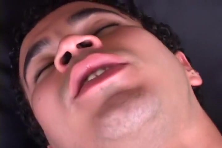 Tasty Tranny Doing the Thrusting