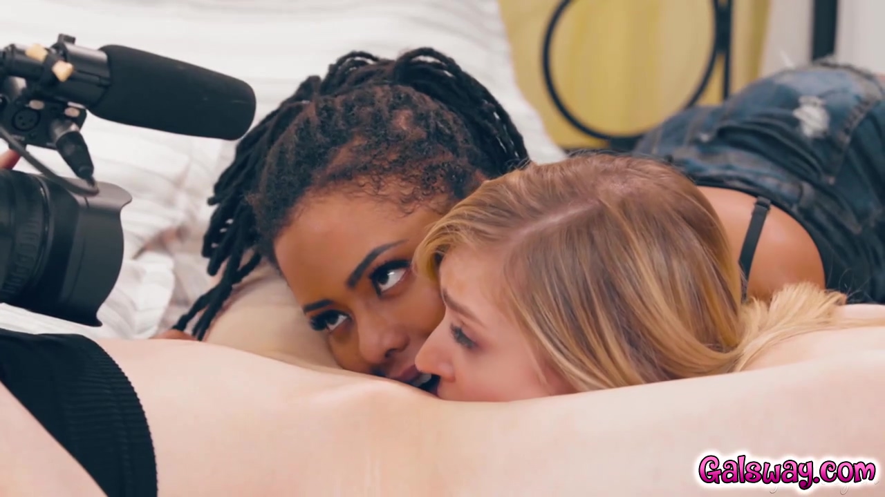 Mackenzie And Kira In An Intense Scene While Casey Film